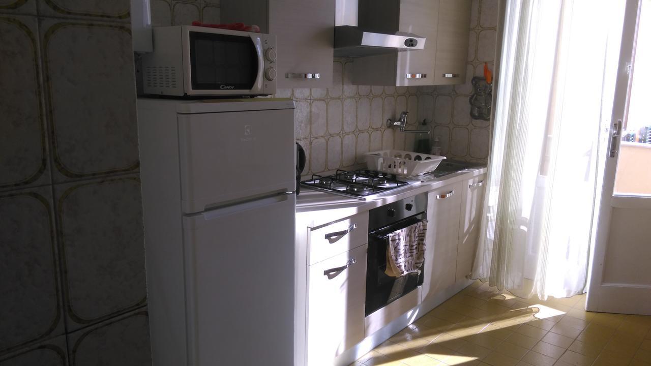 A Due Passi Dal Treno Apartment Pisa Exterior photo